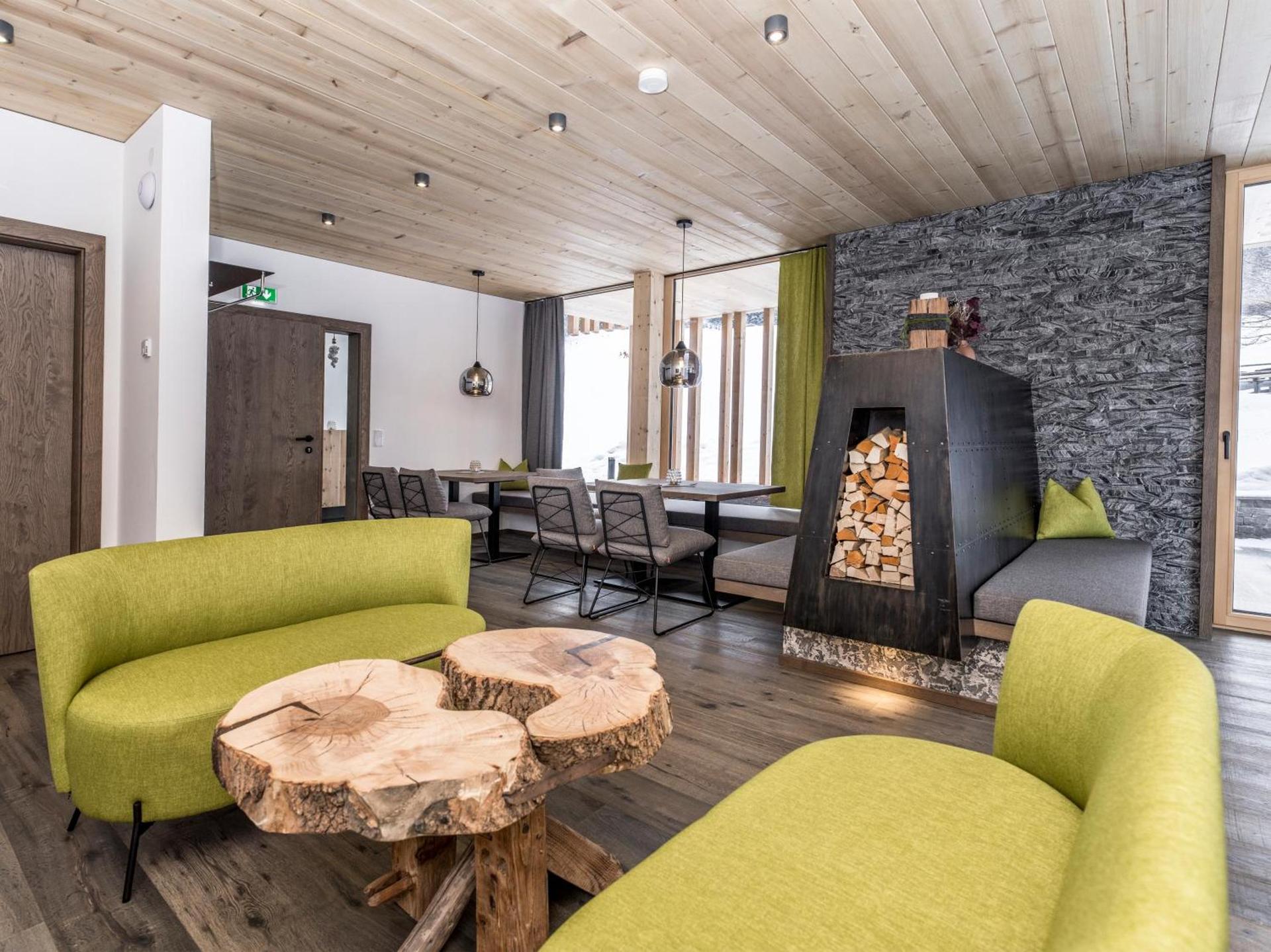 livingArea